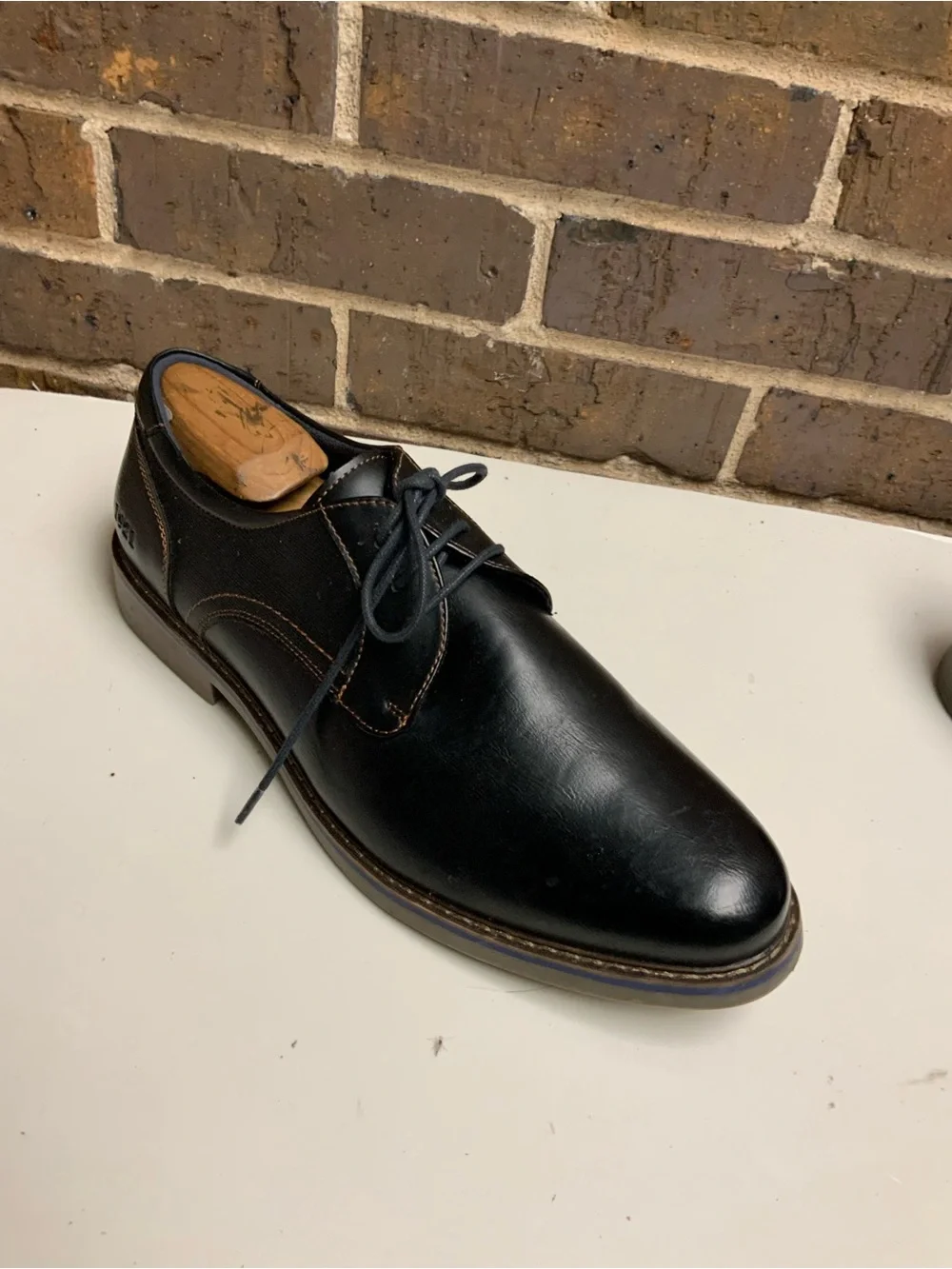 Men's Black Leather Derby Shoes - Polished Lace-Up Dress Oxfords